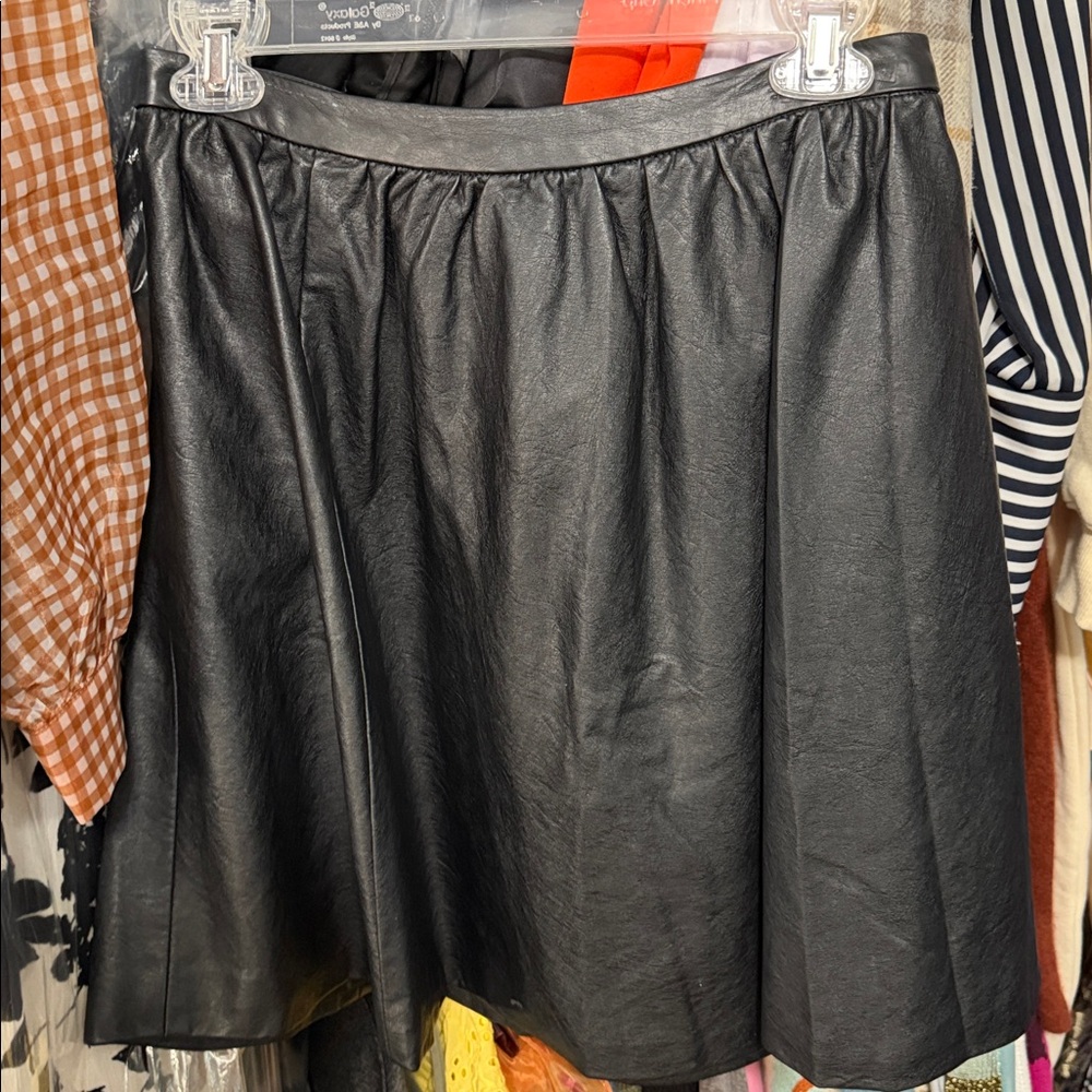 ✨Closet Price Drops✨ Black Leather Skirt - Medium